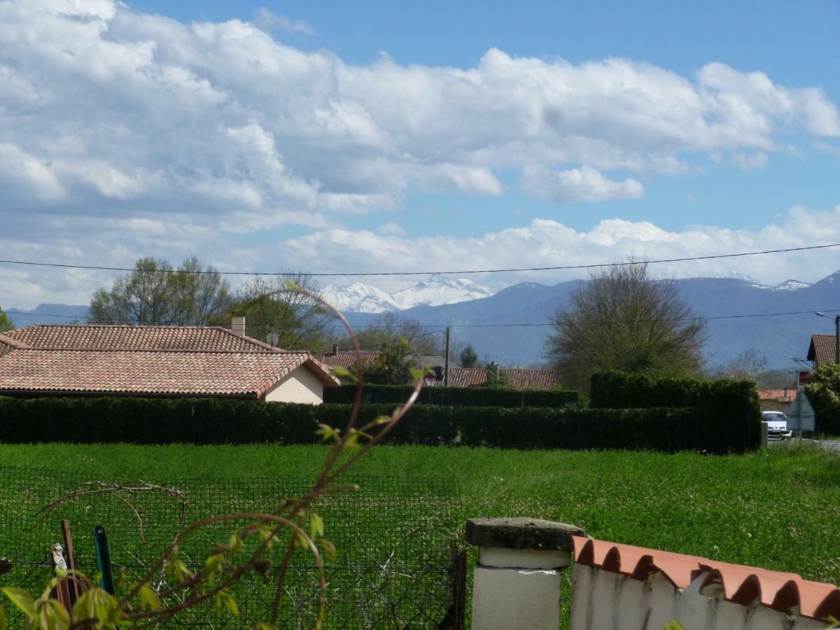 Bed and Breakfast Les Glycines Saint Gaudens Exterior foto