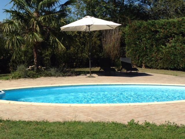 Bed and Breakfast Les Glycines Saint Gaudens Exterior foto